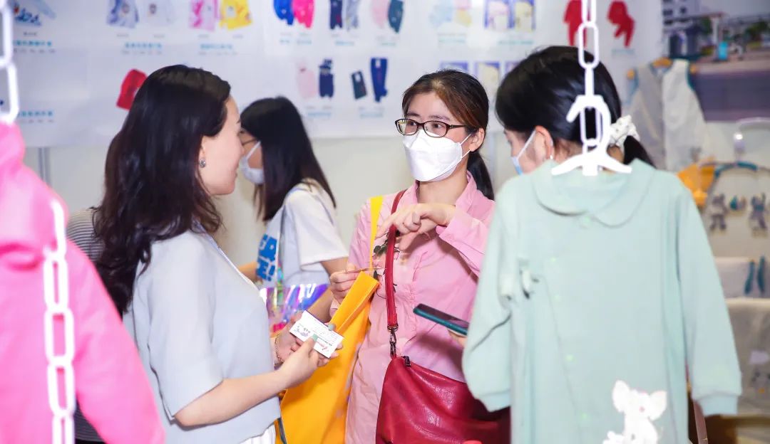 EFB服飾供應鏈展